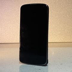 Nexus 4 E960 – 8GB – Black Smartphone – for parts #160 /DO
