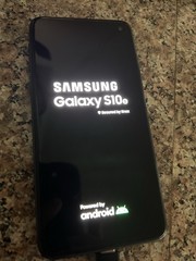 Samsung Galaxy S10e 128 GB Prism Black (Unlocked) AS-IS