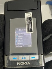 Nokia N76 Bluetooth 2MP 2G GSM 850/900/1800/1900 unlocked flip phone