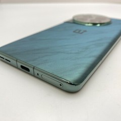 OnePlus 12 – 512GB – Flowy Emerald (Unlocked) CPH2583 – Open Box
