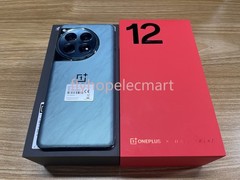 OnePlus 12 5G Snapdragon 8 Gen 3 256GB/512GB/1TB Android 120Hz Display 5400mAh