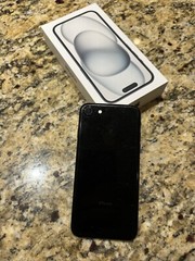 Works Great! Apple iPhone 7 – 128GB – Black – Unlocked – 1 Owner – Ready To Use