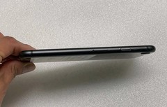 Apple iPhone 8 – Unlocked Black (Password Lock) Pin Lock