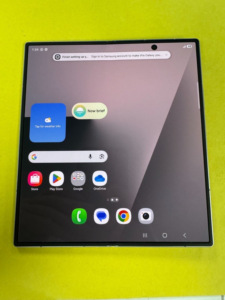 Samsung Galaxy Z Fold 7 – SM-F966U – 512GB – Silver Shadow (Unlocked) Excellent