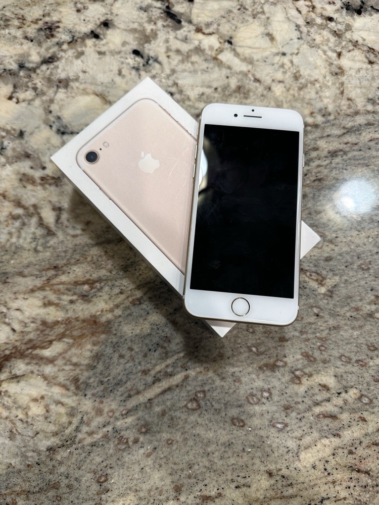 Apple iPhone 7 32GB Gold A1778 Factory Unlocked Clean IMEI Box Accessories 90%+