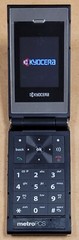 Kyocera Mako S4000 – Champagne and Black ( MetroPCS ) Very Rare CDMA Flip Phone