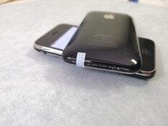full working Unlocked Original Apple iPhone 3G – 16GB – white black (GSM) IOS3