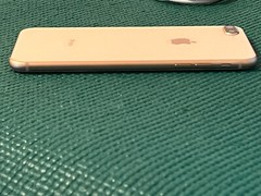 Apple iPhone 8 Plus – 256GB – Gold unlocked A1864 (CDMA + GSM)