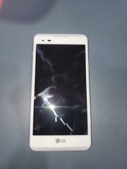 LG LS676 Tribute HD Sprint Cell Phone with Factory Protective Film (White)