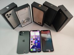 Apple iPhone 11 Pro 64GB 256GB Unlocked GSM CDMA AT&T T-Mobile Verizon with BOX