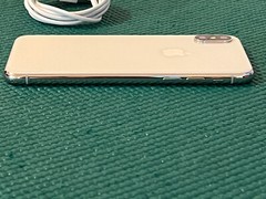 Apple iPhone X – 256GB – Silver (Unlocked) A1865 (CDMA + GSM)