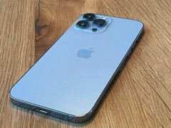 Apple iPhone 13 Pro Max – 128GB – Sierra Blue (Unlocked)