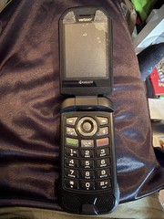 Kyocera DuraXV Extreme E4810 4G LTE Verizon Unlocked RUGGED Camera Flip Phone