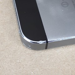 Apple iPhone 5s 16 GB A1533 ME296 C/A Space Gray 88% BH Cracked Display Unlocked
