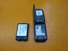 ⭐️⭐️⭐️⭐️⭐️ **AS IS FOR PARTS** Vintage Nokia Black Cell Phone NHA-3NA 252C