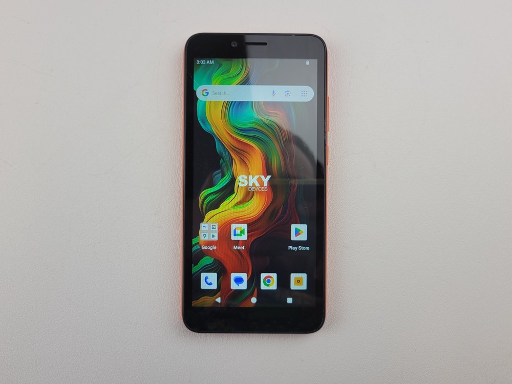 SKY Devices Elite P55 Pro – 16GB – (GSM Unlocked) Dual SIM – CRACKED – H8403