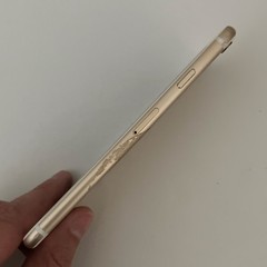 Apple iPhone 6 16GB Gold Unlocked iOS 4.7in GSM 4G Wi-Fi Bluetooth