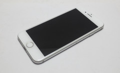 Apple iPhone 7 (A1660) 128GB iOS Silver – Unlocked Any Carrier **READ** #106