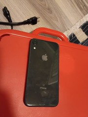 Apple iPhone XR 64GB 3GB RAM 6.1in 12MP Black T-Mobile MH3Q3LL/A