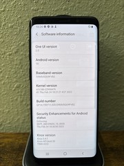 Samsung Galaxy S9 64GB Black SM-G960U Unlocked Smartphone Clean IMEI
