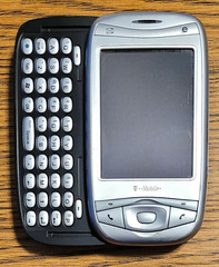 HTC Wizard 200 / WIZA200 – Silver ( T-Mobile ) Super Rare Windows Phone with Pen
