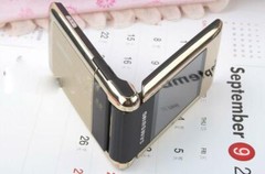 Original Samsung G400 Soul 2.2″ 5MP 3G HSDPA 2100 Flip Phone