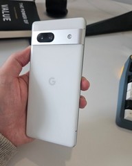 Google Pixel 7a – 128 GB – Snow (Verizon) – Used – Excellent Condition