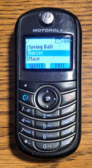 Motorola C series C139 – Black and Silver ( Cingular ) Cellular Phone w/ 3 Games