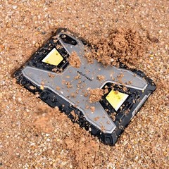ULEFONE ARMOR 5 ULTRA 5G 11″90Hz (12+20)/512GB With Built-in Projector By Fedex