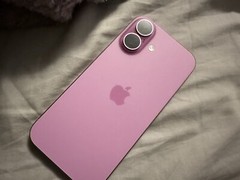 iphone 16 With TikTok App & Lemon8