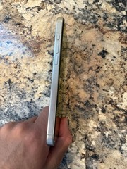 iPhone 15 Pro Max – Silver