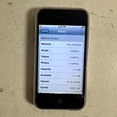 Apple iPhone Gen 1 A1203 Silver 8GB 3.5″ Touch Display Single-core Smartphone