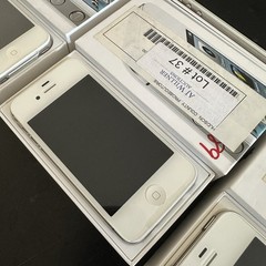 Apple iPhone 4s 16GB White A1387 Smartphone – New Open Box – Sold Individually