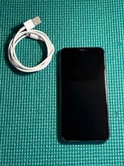 Apple iPhone X – 64GB – Space Gray (Unlocked) A1865 (CDMA + GSM)