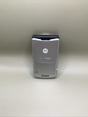 Motorola RAZR V3m Cellular Flip Phone (Verizon) – Silver – UNTESTED