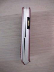 Sony Ericson Walkman W580i Metro Pink