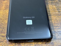 Samsung Galaxy S9 64GB Black SM-G960U Unlocked Smartphone Clean IMEI
