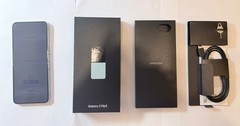Unlocked- Samsung Galaxy Z Flip5 5G SM-F731U 256GB – MINT Colors – OPEN BOX