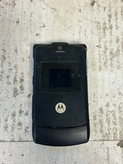 Motorola RAZR / Razor V3 – Black ( AT&T / Cingular ) Flip Phone No Battery