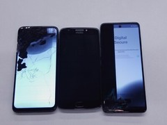 (x3) Motorola Smartphones (Mixed Models) Unknown IMEIs (3 Phones) 61202
