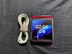 Motorola Moto Razr+ 2023 5G XT2321 Black 256GB UNLOCKED