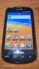 Samsung Epic 4G Smartphone Black Sprint SPH-D700 + 4x batteries + 16GB SD Card