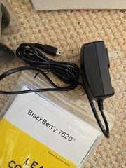 Vintage Nextel BlackBerry 7520 Smartphone – Complete Boxed Set (Collectible)
