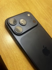 Apple iPhone 17 Pro – 256 GB – Deep Blue – excellent condition