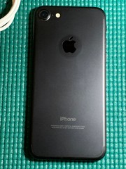 Apple iPhone 7 – 32GB – matt black (Unlocked) A1660 (CDMA + GSM)