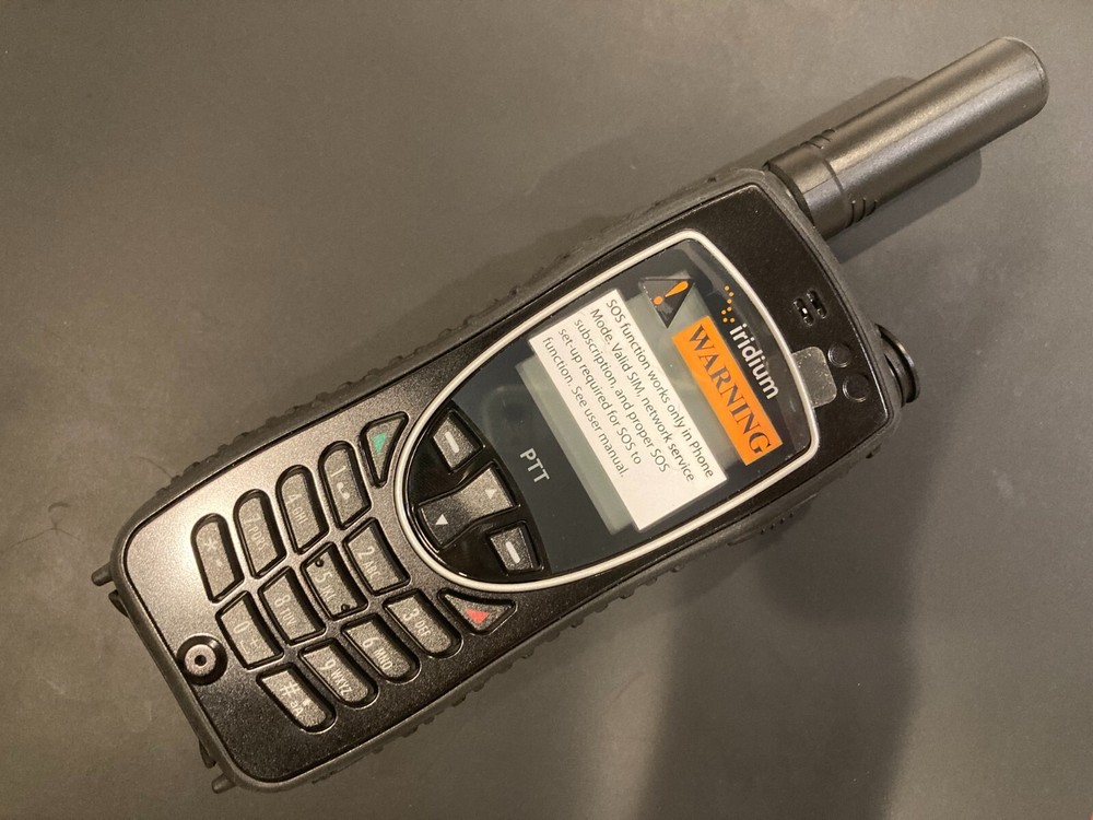 Iridium Extreme 9575 Satellite Black Handheld Wireless Digital Phone GPS SOS