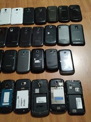 Lot of 34 Mixed model Samsung Galaxy For parts