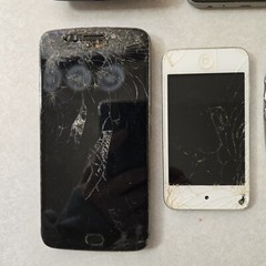 Mixed Lot of 7 Cell Smart Phones UNTESTED FOR PARTS ONLY Motorola LG Apple Ipod