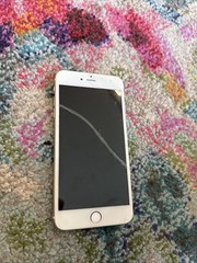Apple iPhone 6 Plus A1522 Gold Lightning Smartphone ( PARTS ONLY) Screen Cracked