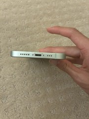 Apple iPhone 12 64GB Green 6.1in Dual SIM Face ID A14 Bionic Smartphone